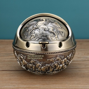 ที่เขี่ยบุหรี่แบบทันสมัยสำหรับบ้านและห้องนั่งเล่น ดีไซน์สร้างสรรค์ ป้องกันเถ้าบุหรี่ฟุ้งกระจาย กลิ่นควันตกค้าง ตกแต่งสวยงาม - Product Image 1