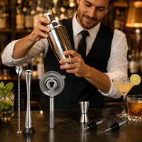 Juego de Coctelería de Acero Inoxidable de 7 Piezas con Jigger, Muddler, Colador y 2 Vertedores para Bar en Casa, Fiestas y Restaurantes