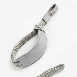 Cordon de sécurité personnalisé pour padel, cordon de poignet détachable, bande de protection en cuir PU gris, sangle de poignet pour l'exercice, confortable et universelle - Product Image 1