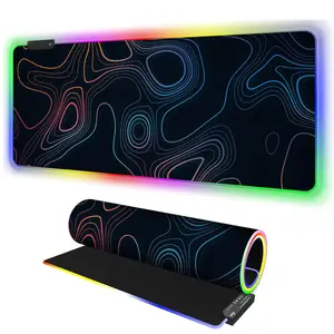 大型扩展RGB游戏鼠标垫，带发光二极管背光14种照明模式2种亮度七彩线防滑橡胶鼠标垫
