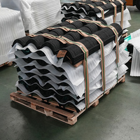 Tuiles de toiture en métal ondulé modernes à faible coût, résistantes à la chaleur, revêtues de pierre, de qualité export, colorées, pour hôtels