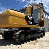 Excavatrice hydraulique d'occasion CAT 320, taille moyenne, robuste, forte capacité de levage, hydraulique fluide, pour travaux de carrière intensifs
