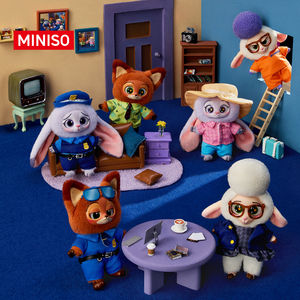PO <span class=keywords><strong>P</strong></span> Mtra Original Disney Crazy Zoo Topia Series Muñeco de Peluche de PVC Caja Sorpresa Judy Lindo Dibujo Animado Anime Caja Misteriosa Juguete Regalo LABUUB - Product Image 1