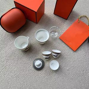 Ensemble de tasses à thé et soucoupes en céramique dorée arabe de luxe, portables pour l'extérieur, tasses à café en porcelaine avec boîtes - Product Image 4