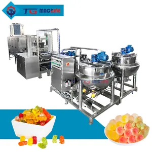 State of the art automatic gummy candy bottle jar packing machine