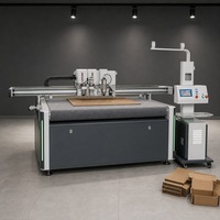 Traceur de découpe numérique CNC à prix de distributeur pour autocollants de voiture et carton ondulé
