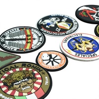 Patch en caoutchouc PVC 3D souple de haute qualité avec logo personnalisé, motif cœur ou fleur, badge personnalisé à fixation auto-agrippante pour uniforme et chapeau
