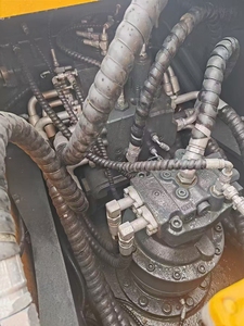 Excavadora de orugas Hyundai 220LC-9S usada a precio de fábrica 22Ton con componentes del núcleo del motor Cummins Motor Gearbox Gear PLC a la venta - Product Image 5