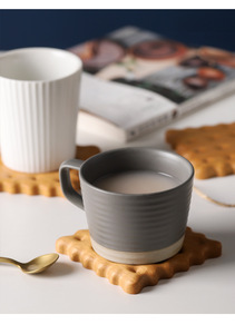 Mini posavasos de té de madera maciza artesanal de diseño moderno, posavasos de corcho con forma de galleta bonita, posavasos de madera de roble para galletas - Product Image 5