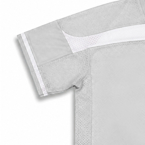Camiseta de Fútbol de Malla Gris Claro para Hombre, Corte Recto, Cuello en V, Estilo Fútbol, Secado Rápido, Transpirable - Product Image 3