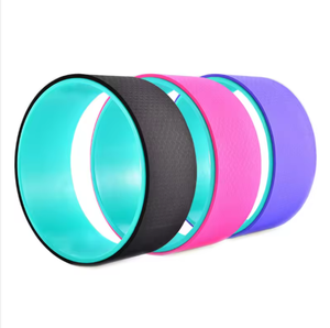 Rouleau de <span class=keywords><strong>yoga</strong></span> en TPE+PP durable et écologique, vente chaude, pour équipement de fitness de salle de sport, couleur personnalisée, 32,5 cm*12,5 cm, adapté aux débutants - Product Image 2