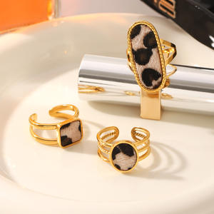 KITI Leopard Stof Accent Gouden Kleur Ringen PVD 18K Goud Verguld Roestvrij Staal Niet-Aanslaande Trend Ringen - Product Image 5
