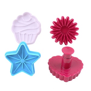 Bán Buôn 4 Cái Flower Star Bánh Quy Nhựa Báo Chí Bánh Fondant <span class=keywords><strong>Plunger</strong></span> Giáng Sinh <span class=keywords><strong>Cookie</strong></span> <span class=keywords><strong>Cutter</strong></span> Tem Set - Product Image 3