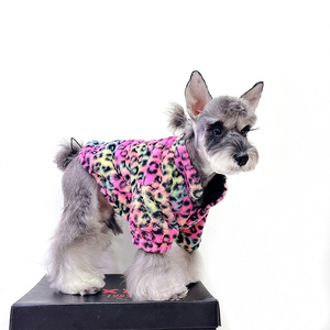 Abrigo de Invierno Personalizado para Perros OEM, Ropa para Mascotas, Resistente al Frío, Nieve y Viento, Abrigo Cálido para Perros, Ropa de Lana para Perros - Product Image 4