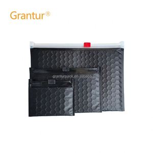 Direkt ab Werk: Matte Schwarze Luftpolstertasche mit Reißverschluss und Schieber - Product Image 3
