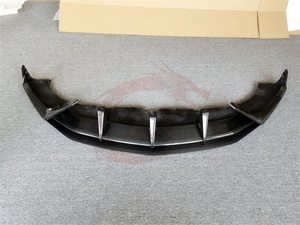 Lèvre avant et pare-chocs en fibre de carbone de style supérieur pour Lamborghini <span class=keywords><strong>URUS</strong></span> - Product Image 4