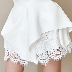 Venta al por mayor, lo último, Vestido corto sexi de encaje con tiras finas blancas para mujer, vestido de fiesta para mujer - Product Image 4