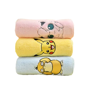 Toalla de Bebé Suave de Microfibra de Secado Rápido con Personajes de Dibujos Animados Personalizados para Niños - Product Image 1