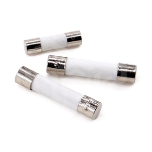 Tubi Fusibili in Ceramica 5x20 6x30mm Base 3/4/5/6.3/10/3.15/10/<span class=keywords><strong>15A</strong></span> Fusibili 250V - Product Image 1