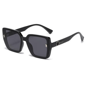 Rg 99034 Gafas de sol con montura grande para mujer, montura negra de PC, protección UV400, clase 2, estilo europeo - Product Image 2
