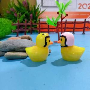 Adorno de Pato en Pareja para Casco, Miniatura de Resina con Forma de Animal, Decoración para Pecera - Product Image 4