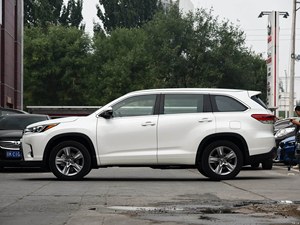 Voitures d'<span class=keywords><strong>occasion</strong></span> à l'exportation / <span class=keywords><strong>Toyota</strong></span> <span class=keywords><strong>Highlander</strong></span> <span class=keywords><strong>2018</strong></span> 2.0T SUV 7 places Essence Turbocompressé R19 Conduite à gauche Basique Automatique - Product Image 4