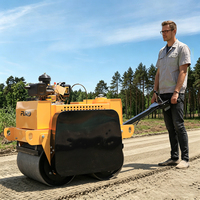 Compacteur routier à double tambour vibrant de 550 kg, moteur diesel / essence