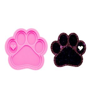 1pc Empreinte <span class=keywords><strong>de</strong></span> patte avec coeur trou <span class=keywords><strong>de</strong></span> serrure Moule en silicone pour bricolage Résine époxy coulée Artisanat Bijoux Porte-clés, Bonbons Chocolat Gâteau Moule - Product Image 2