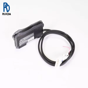 เครื่องขยายสัญญาณไฟเบอร์ออปติกดิจิตอล Keyence LV-11A รุ่นหลัก แบบ NPN สำหรับอุปกรณ์ระบบควบคุมอัตโนมัติทางอุตสาหกรรม - Product Image 1