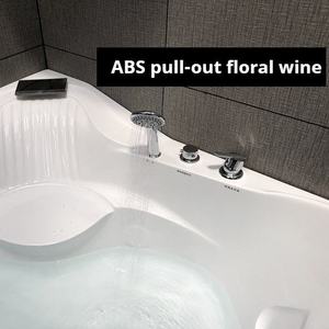 Baignoire d'Angle Balnéo Acrylique Spacieuse pour <span class=keywords><strong>2</strong></span> <span class=keywords><strong>Personnes</strong></span> avec Jacuzzi et Massage en Verre, Qualité Supérieure pour Vente en Gros - Product Image 4