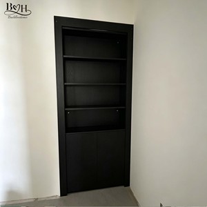 Étagère de rangement multicouche moderne en bois sur mesure avec porte escamotable dissimulée, bibliothèque secrète, porte Murphy secrète pour bureau ou pièce secrète - Product Image 4