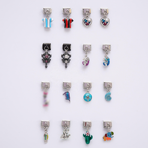 Nuevos Dijes Colgantes de Acero Inoxidable con Diseños de Dibujos Animados Coloridos y Lindos, de Moda, para Pulseras de Charms Italianos DIY y Creación de Joyas - Product Image 1