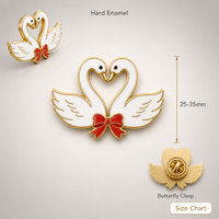 Broche émail souple 2D en forme de paire de cygnes s'embrassant, bijoux de la Saint-Valentin, plaqué or, badges métalliques en gros, épingles émail personnalisées