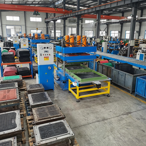 Machine de fabrication de dalles en caoutchouc, équipement de traitement multifonctionnel pour la production de dalles de sol en caoutchouc emboîtables - Product Image 4