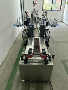 แก้วน้ำในรถยนต์ถังแก้วขนาดใหญ่ถังน้ำส้มขวดน้ำแอปเปิ้ลกลมสี่เหลี่ยมเครื่องติดฉลากสองด้าน - Product Image 6