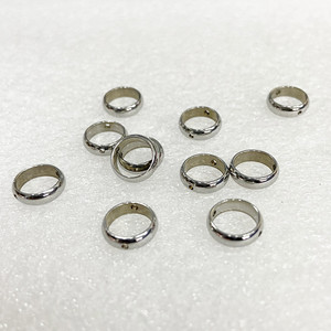 Telai di <span class=keywords><strong>perline</strong></span> in acciaio inossidabile di qualità 8/10/12mm anello di <span class=keywords><strong>perline</strong></span> di metallo distanziatori in metallo <span class=keywords><strong>per</strong></span> gioielli che fanno risultati fai da te - Product Image 1