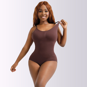 Shapewear <span class=keywords><strong>sculptant</strong></span> de <span class=keywords><strong>grande</strong></span> <span class=keywords><strong>taille</strong></span> noir Full <span class=keywords><strong>Body</strong></span> Shaper pour la récupération post-partum des femmes - Product Image 5