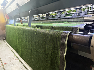 Gazon artificiel pour terrain de football à vendre, revêtement de sol sportif <span class=keywords><strong>pas</strong></span> <span class=keywords><strong>cher</strong></span>, gazon artificiel pour football - Product Image 1