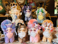 Boîte Mystère Peluche Mignonne et Moelleuse – 6 Styles – Figurine de Personnage Kawaii avec Nœud en Dentelle – Jouet de Collection – Cadeau pour Filles