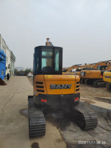 Excavatrice d'occasion Sany50U 5 tonnes Mini pelleteuse d'origine Excavatrice sur chenilles Excavatrice d'occasion Sany50U à vendre - Product Image 5