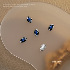 Accesorios de Uñas 3D de Metal con Diseño de Gota de Aceite, Estilo Chino Antiguo, Exquisitos y Fáciles de Combinar, en Dorado y Plateado con Pedrería, Venta al Por Mayor - Product Image 6