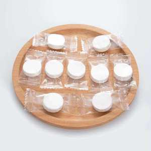 50 serviettes de voyage jetables en tissu compressé, mini-serviettes portables, idéales pour les voyages en plein air, les barbecues, le camping, les serviettes pour le visage - Product Image 1