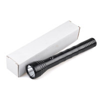 Lampe torche LED de défense personnelle la plus puissante de 1000 lumens avec 2 piles de type D