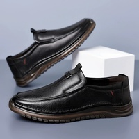 Nouvelles chaussures décontractées pour hommes en PU à enfiler, respirantes, à semelle souple antidérapante, bout rond, semelle extérieure en caoutchouc, style Dad Shoes, vente en gros