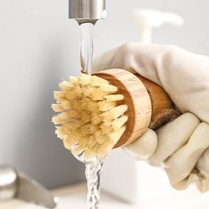 Cepillo de madera para lavar platos de cocina, juego de <span class=keywords><strong>2</strong></span> cepillos de limpieza ecológicos de bambú con mango de madera, cepillo para verduras - Product Image 4