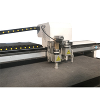 Máquina de corte CNC de cartón de caja de plotter de fabricación corrugada completamente automática TC para tablero Kt
