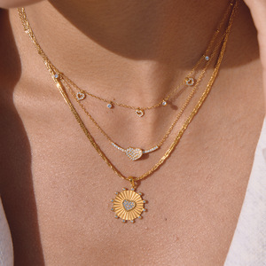 Collier en forme de cœur avec diamant, plaqué or 18 carats, pendentif en strass, chaîne de clavicule, accessoire de bijouterie pour tous les jours - Product Image 2