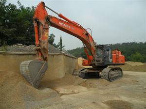 Excavadora de segunda mano Hitachi de alta calidad con excelente rendimiento y menos tiempo Hitachi ZX470 usado a la venta - Product Image 4