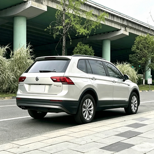 Auto Usate 2018 SAIC Volkswagen <span class=keywords><strong>Tiguan</strong></span> L <span class=keywords><strong>2</strong></span>.0TSI 330TSI 2WD SUV Automatico Guida a Sinistra per Africa e Asia Centrale - Product Image 5