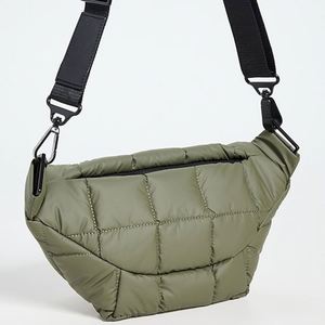 Bolso Bandolera de Nailon Acolchado Personalizado para Mujer, Impermeable, con Cierre, Estilo Mensajero, Moderno, para Viaje, con Correa Ajustable - Product Image 5